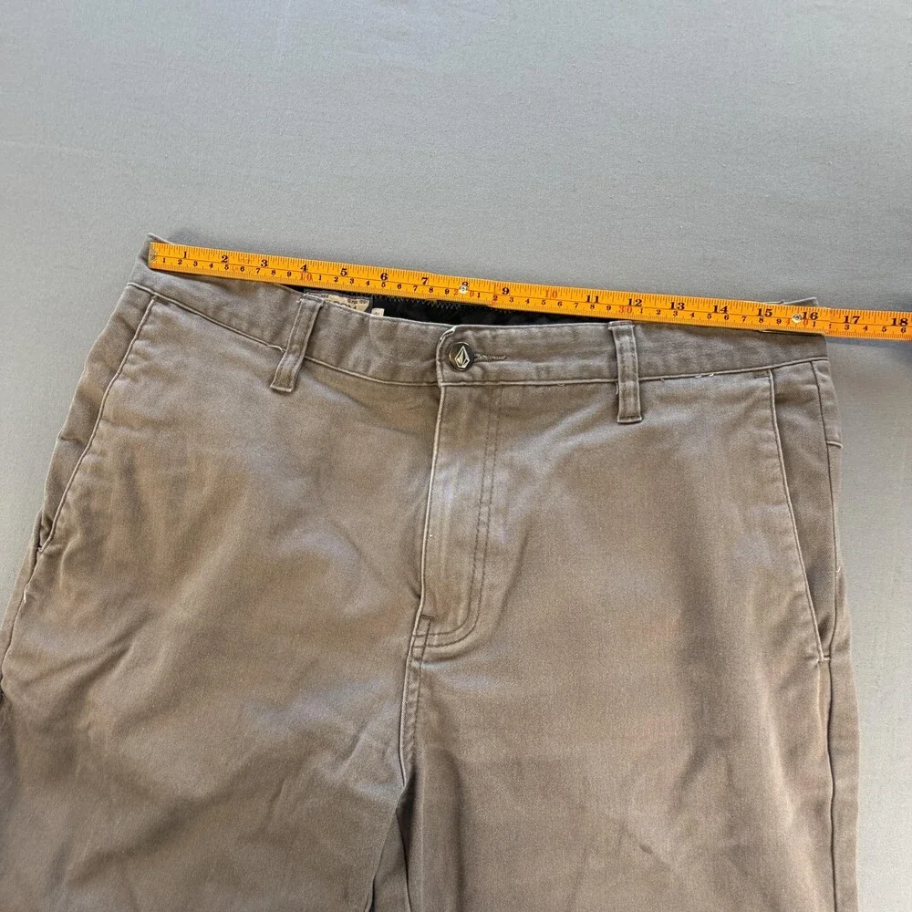 Volcom Chino Shorts Mens 32 Brown Cotton Polyester Spandex 10 Inseam Stretch